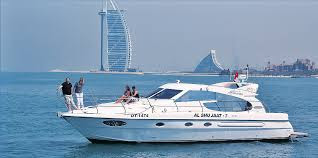 Rent boat Dubai