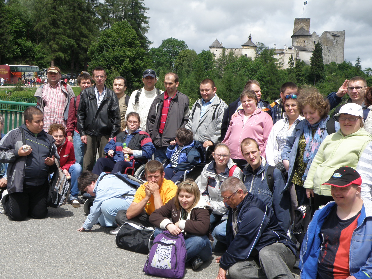 Uczniowie Wraz Z Nauczycielem Wybierają Się Na Wycieczkę W Pieniny W pracowni: Wycieczka w Pieniny.
