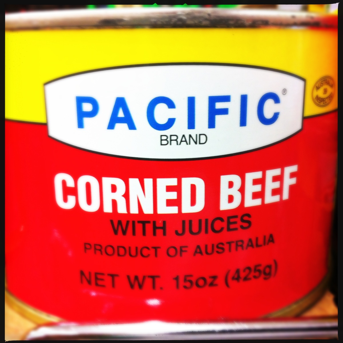 pakajunk CANNED CORNED BEEF