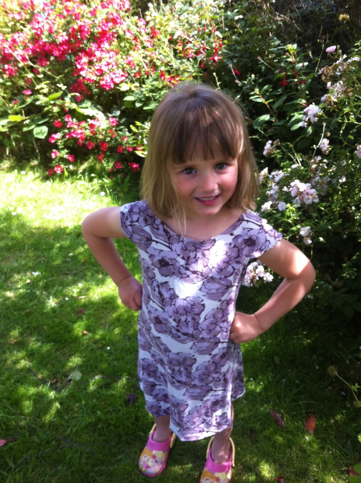 Seams Odd Louise: July 2016