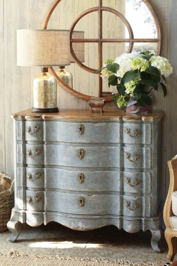 Eye For Design Decorate With Grey Painted Chests French