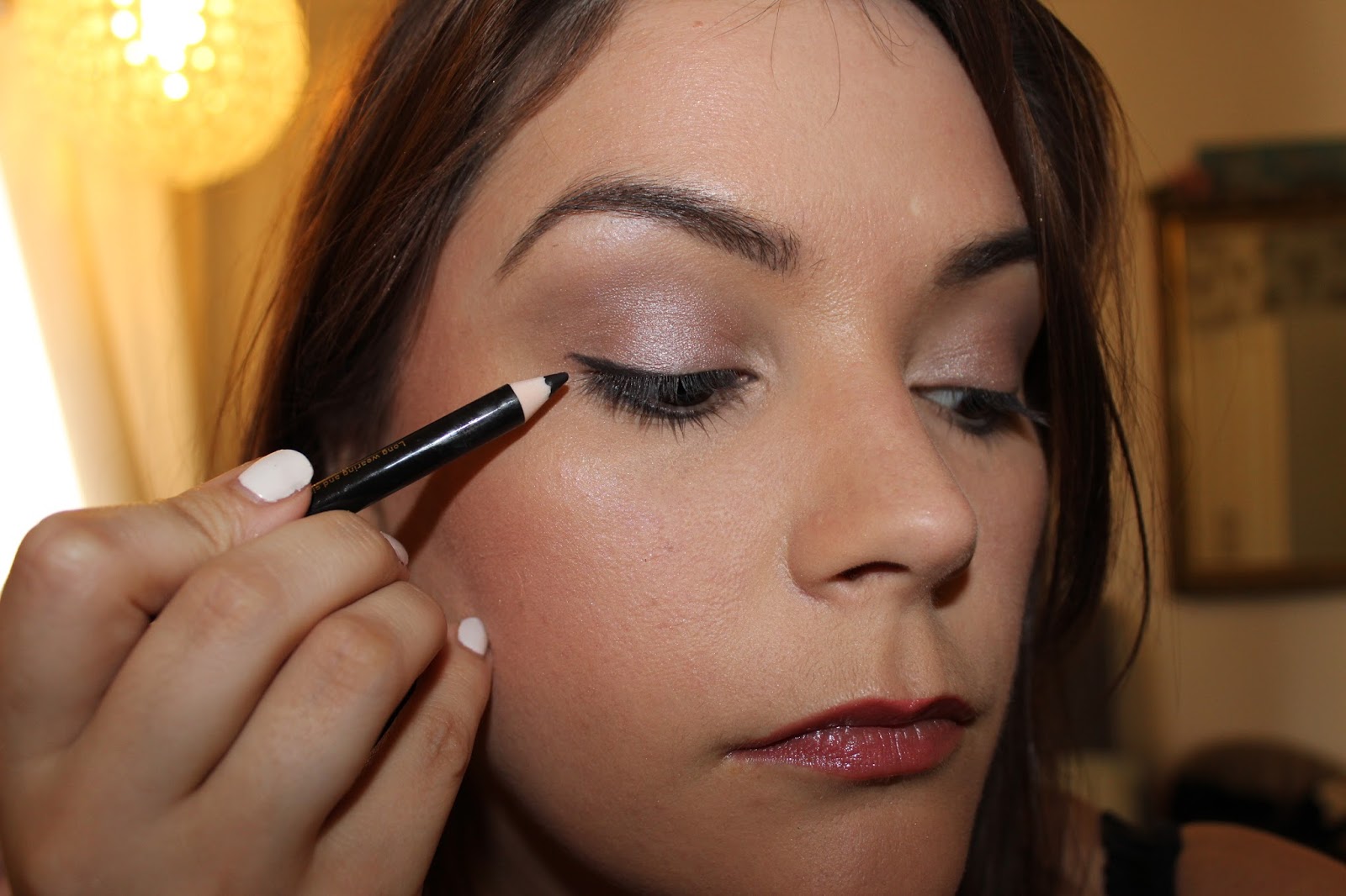 Josephine Sparkles' Beauty Blog How to SaturYAY Eyeliner application