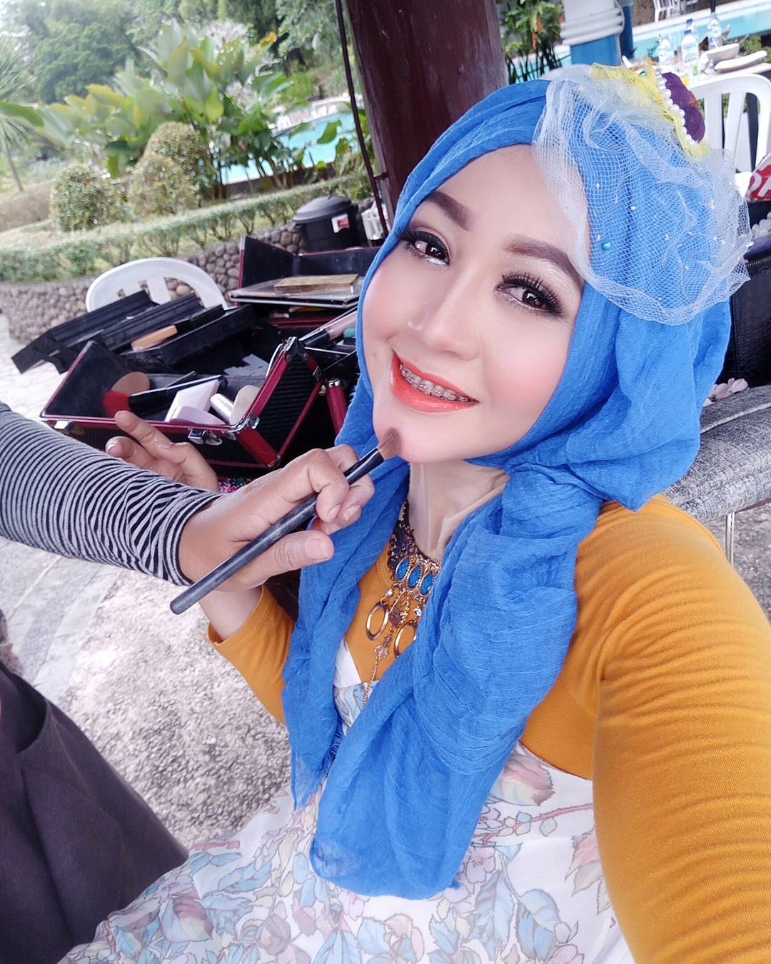 Gadis berjilbab manis baru - CantikaMagz