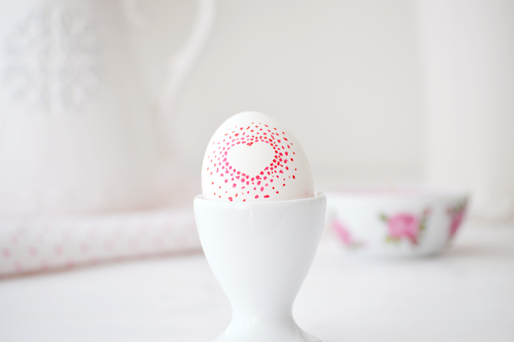 Diy Oster eier dekorieren last minute mit Stiften Diy Oster eier dekorieren last minute mit Stiften