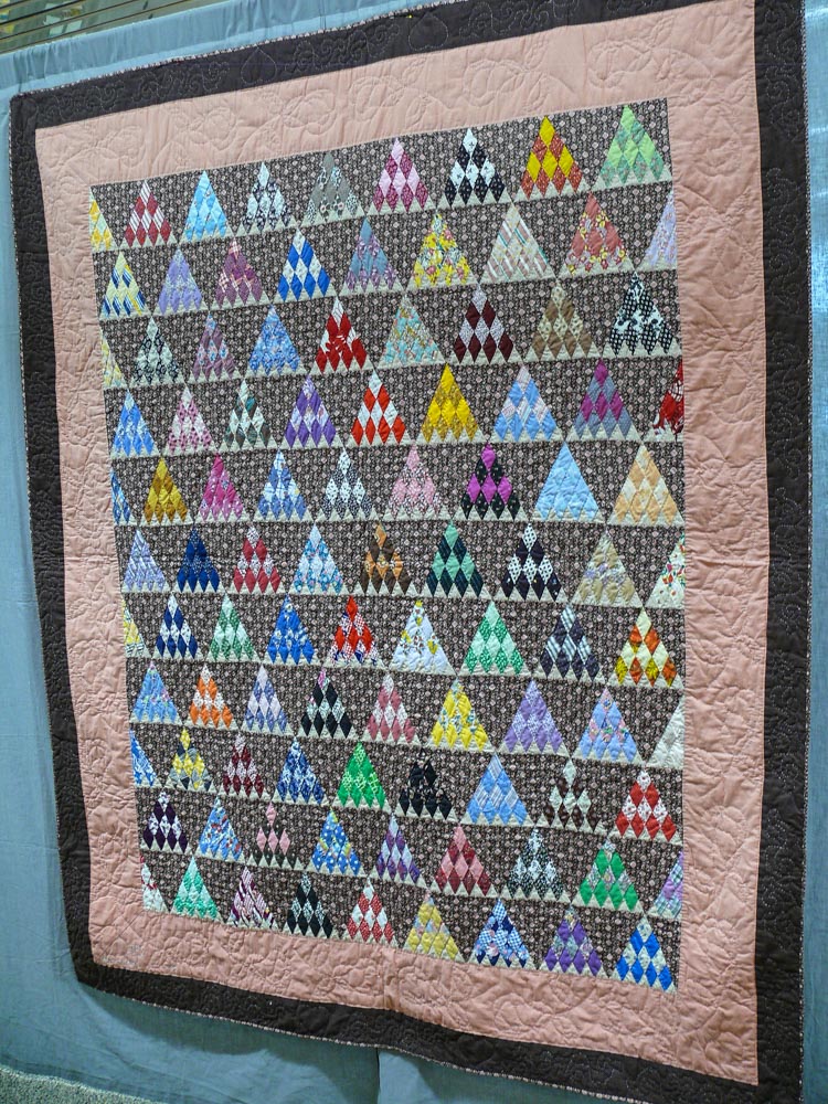 Anchorage Log Cabin Quilters, Inc. 2017 Great Alaska Quilt Show Photos