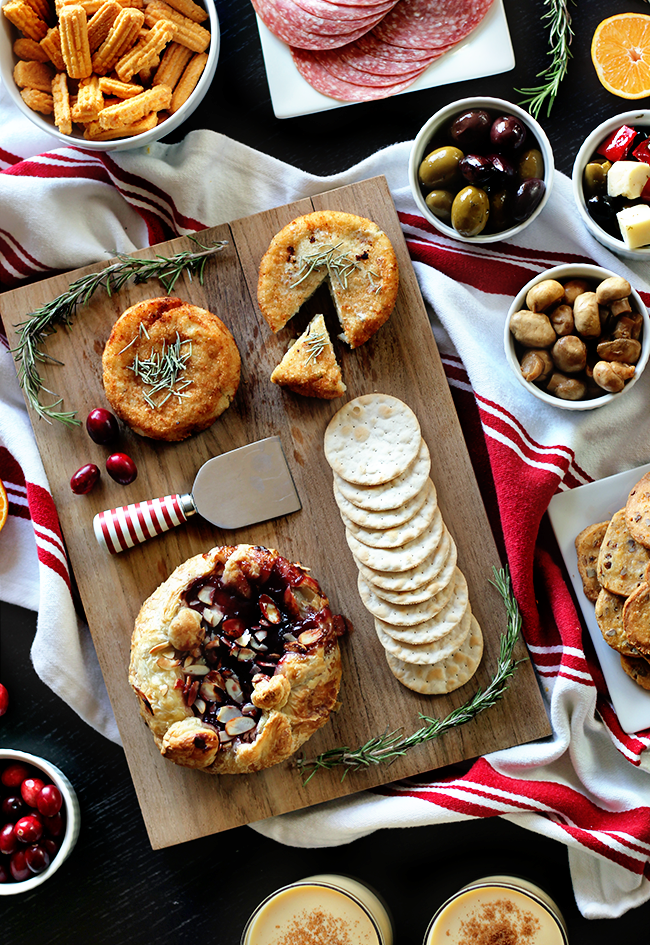 A Beautiful (and Incredibly Easy) Holiday Snack Spread
