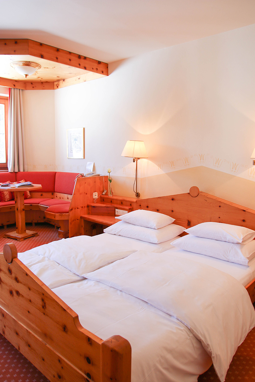 Keepersport Head Guard Hero F623 Schwarz