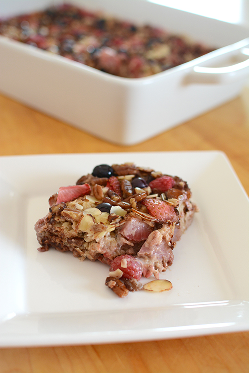 Make: Triple Berry Baked Oatmeal | My Darling Days Make: Triple Berry Baked Oatmeal | My Darling Days