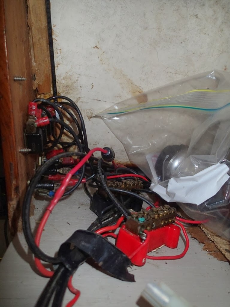 Waterways : 12 volt lighting restored