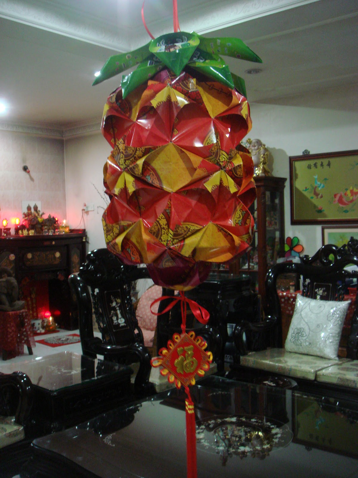 Pineapple lantern