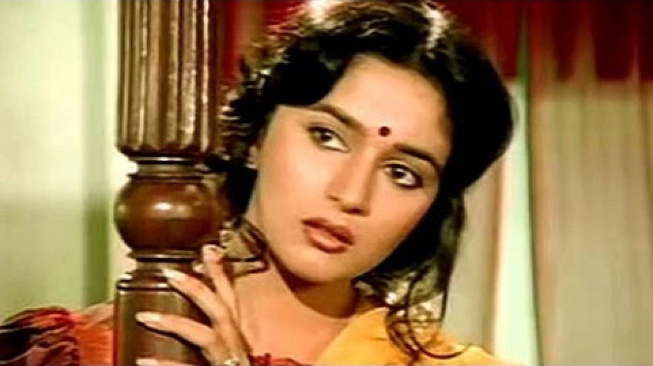 1325px x 742px - Katrina Kaif Madhuri Vinod Khanna Dayavaan Kiss | My XXX Hot Girl