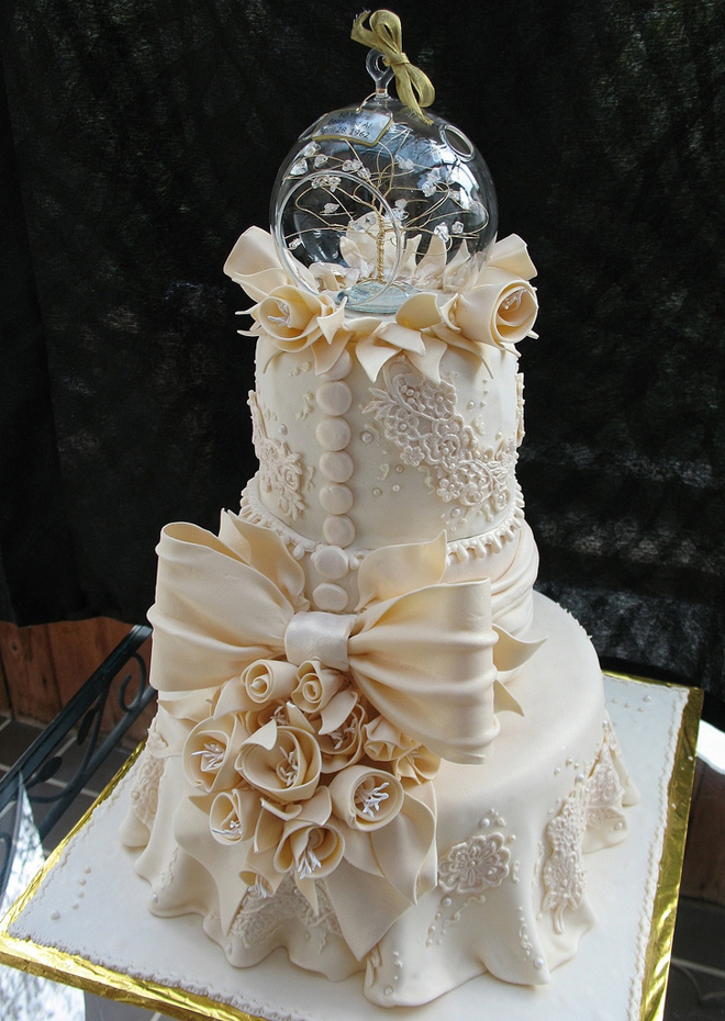  Lace Wedding Cakes Part 6 Belle The Magazine