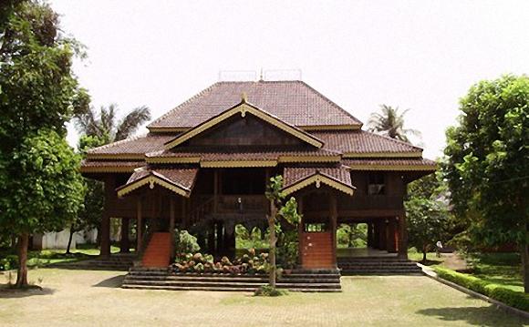 Download this Barat Rumah Melayu Selaso Jatuh Kembar Kepulauan Riau Limas Palembang picture