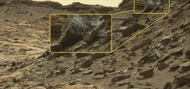 Look at the size of this amazing "structure on Mars?"