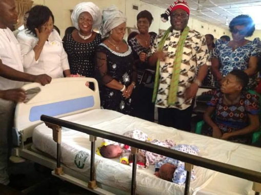000000 Photos: Governor Okorocha comes to the aid of woman who delivered triplets in Owerri