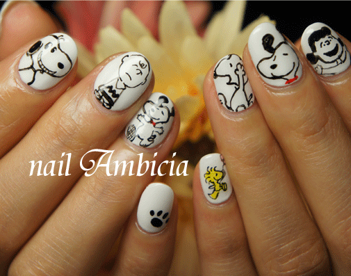 Miles de Diseños de Uñas: Diseños de uñas con Snoopy