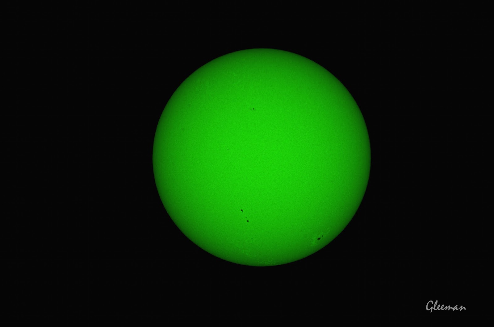 太陽濾紙＋ Continuum 540nm 濾鏡。