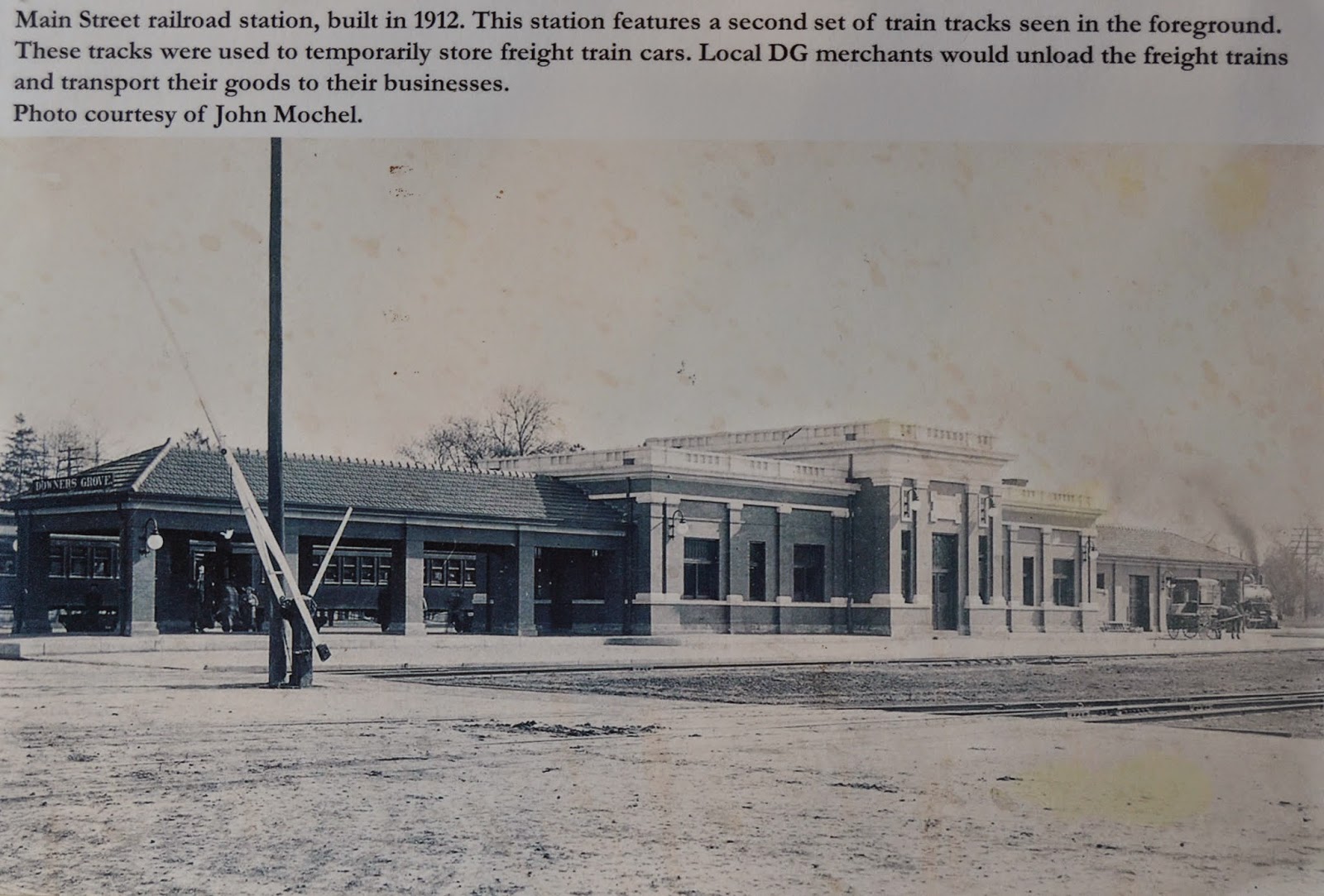 Towns and Nature Downers Grove, IL BNSF/CB&Q Depot and 1947 Zephyr Wreck