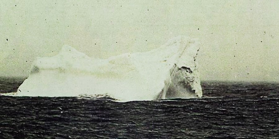 The iceberg that sunk the Titanic, 1912 - Rare Historical Photos