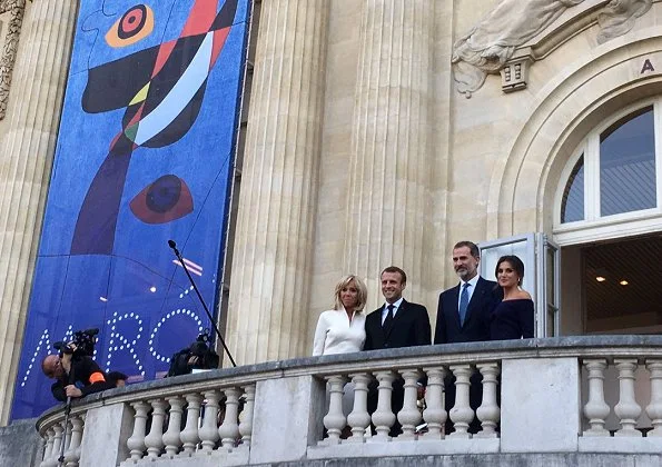 Queen Letizia wore DELPOZO flower embellished long sleeved dress. French President Emmanuel Macron and First Lady Brigitte Macron