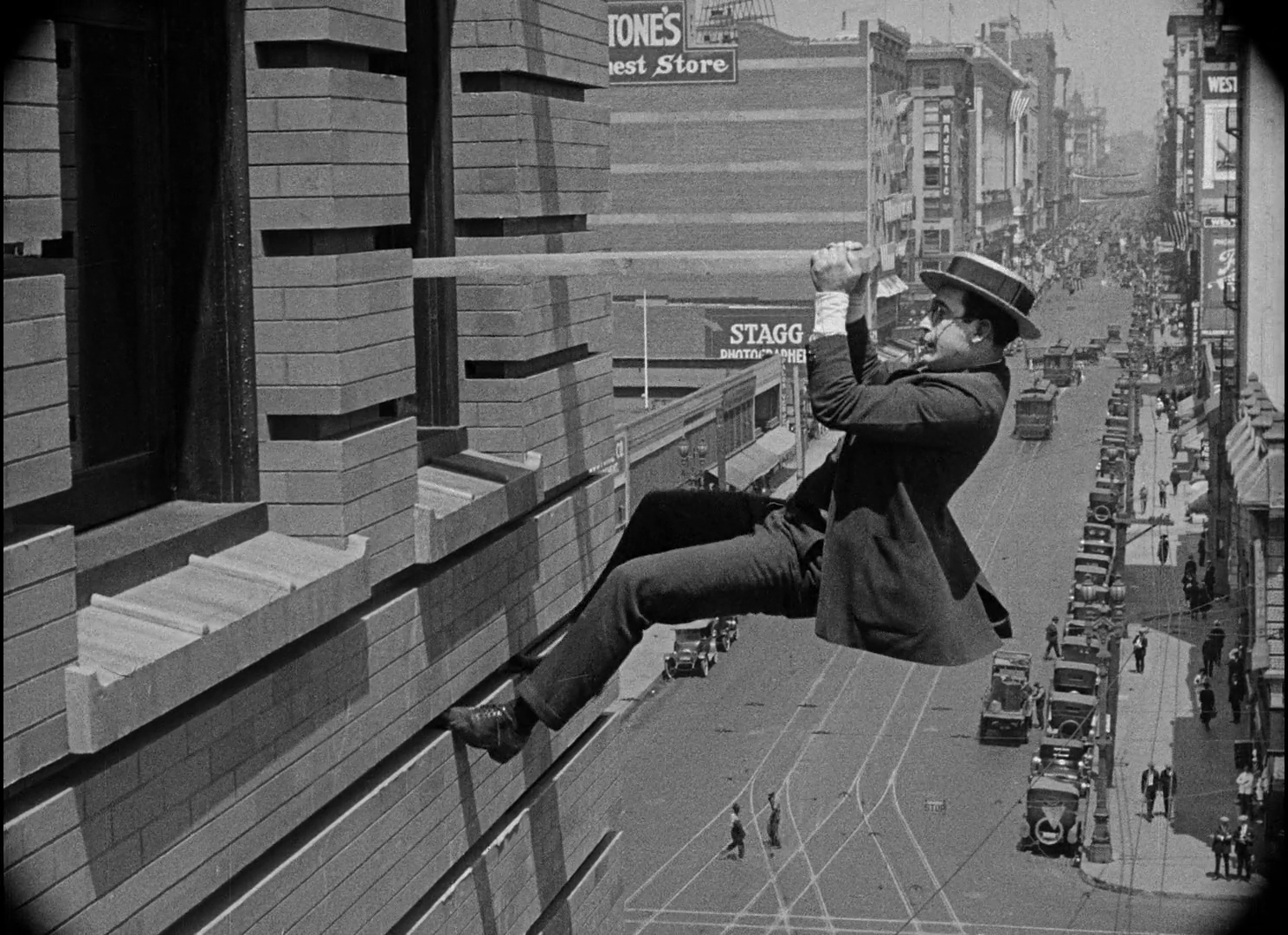 Safety Last! (1923) A Review