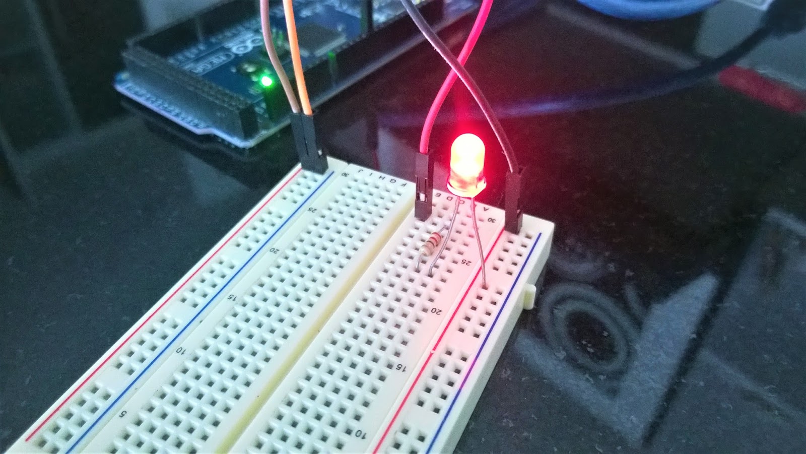 Modificar brillo de un LED con Arduino