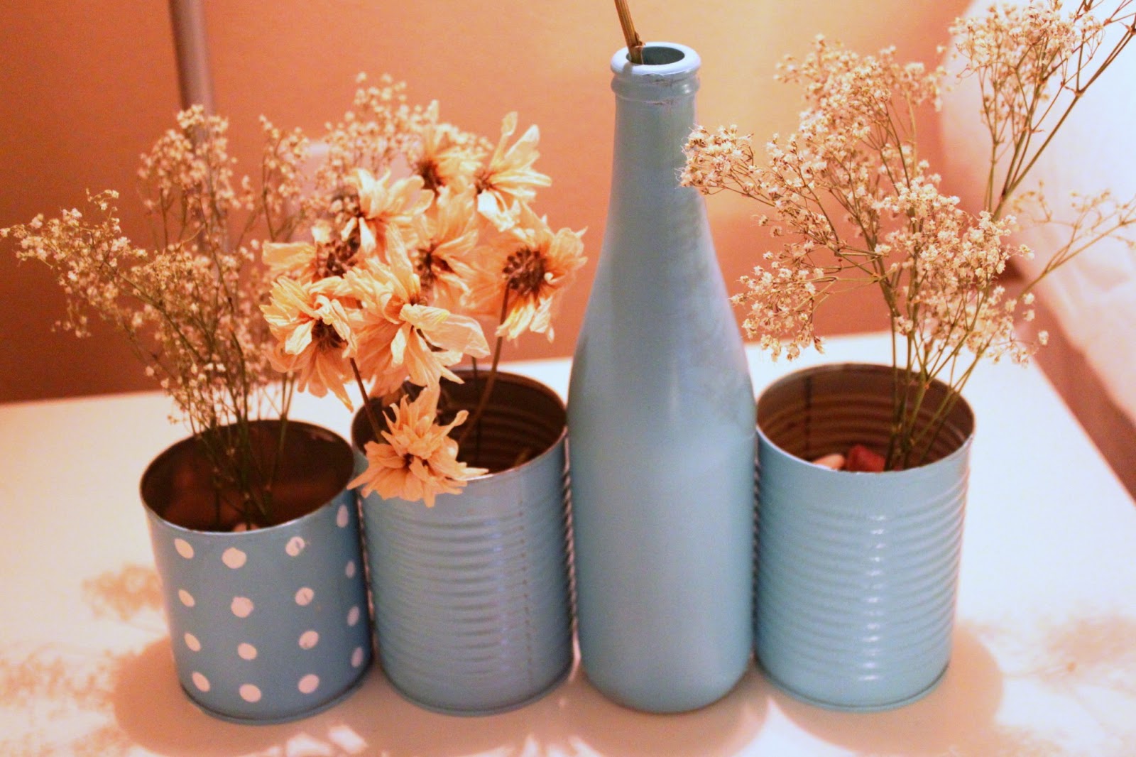 Nafisa's World DIY Craft Project Spraypainted tin cans