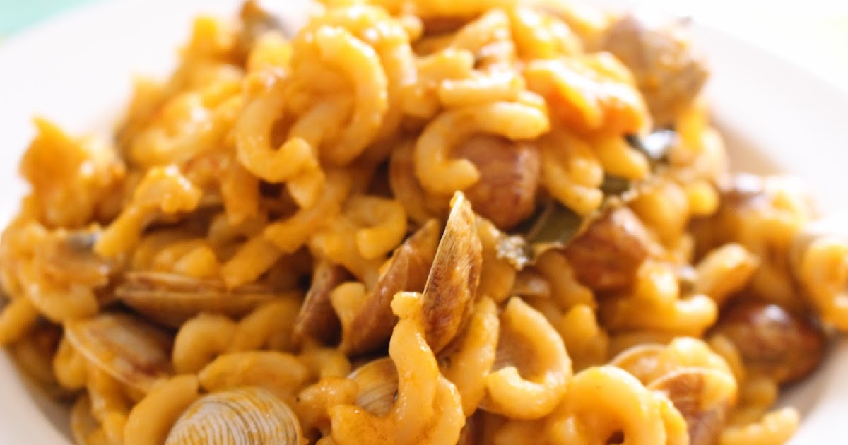 Las recetas de Mónica Fideuá de almejas y gambas en olla GM