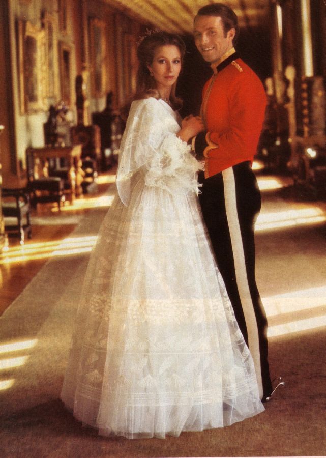 ♥ Let's Marr9 A century of Royal Wedding Dresses