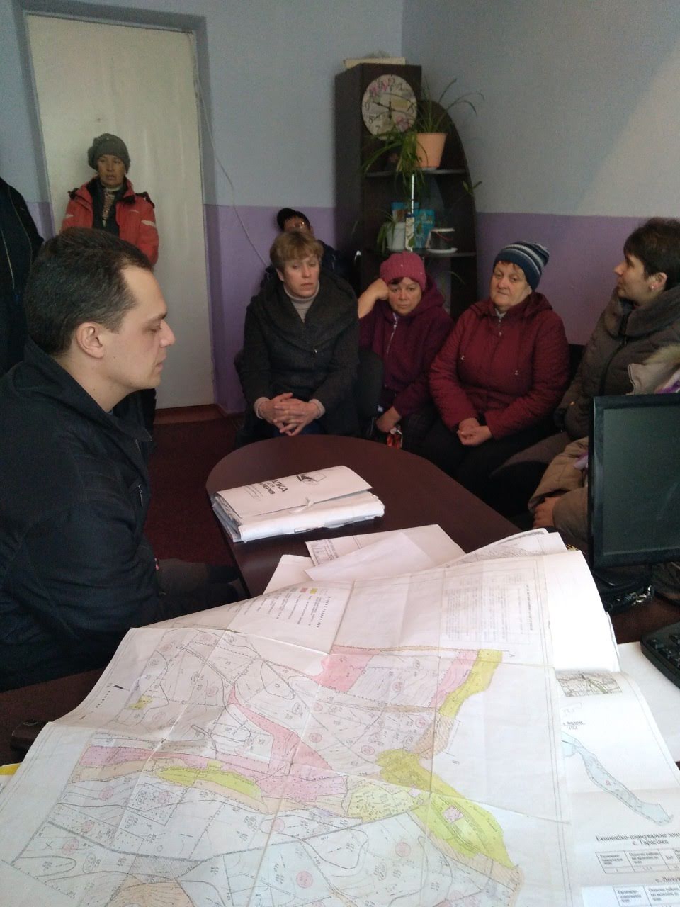 Керівники Держгеокадастру Миколаївщини провели 27 особистих виїзних прийомів громадян "