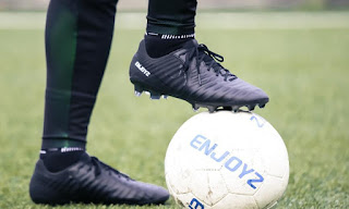 comprar botas de futbol nike tiempo