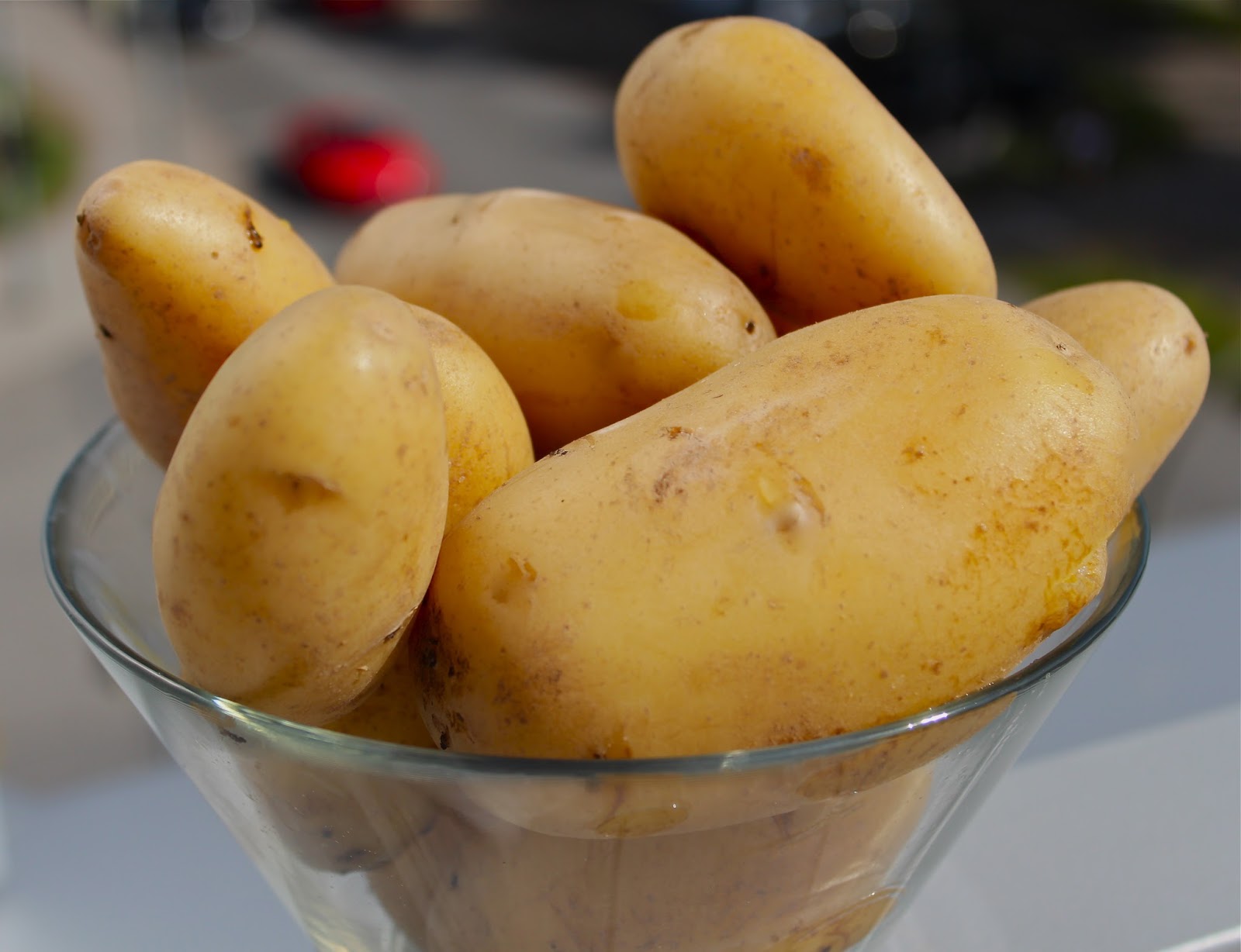 Pam´s Küchenzauber: Frikadellen und gefüllte Kartoffeln