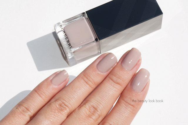 The Beauty Look Book: Dior Tra-La-La #155 Vernis Gel Shine and Long Wear Nail  Lacquer