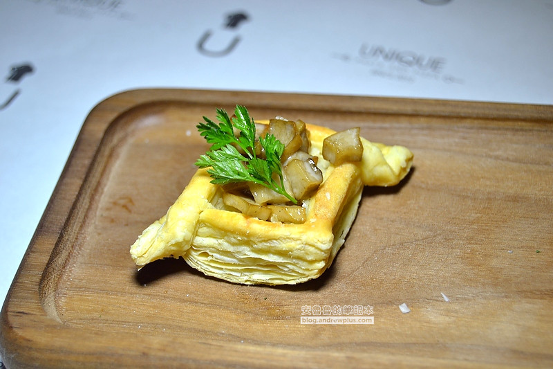 UNIQUE PASTA 維一義大利餐廳 - 工法扎實的義大利麵和甜點，用料不手軟創意組合食材鮮味@台北市松山區[小巨蛋站]