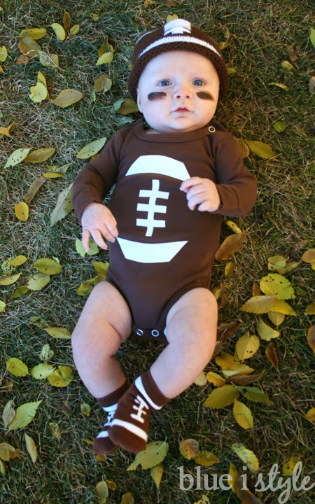 infant football player costume