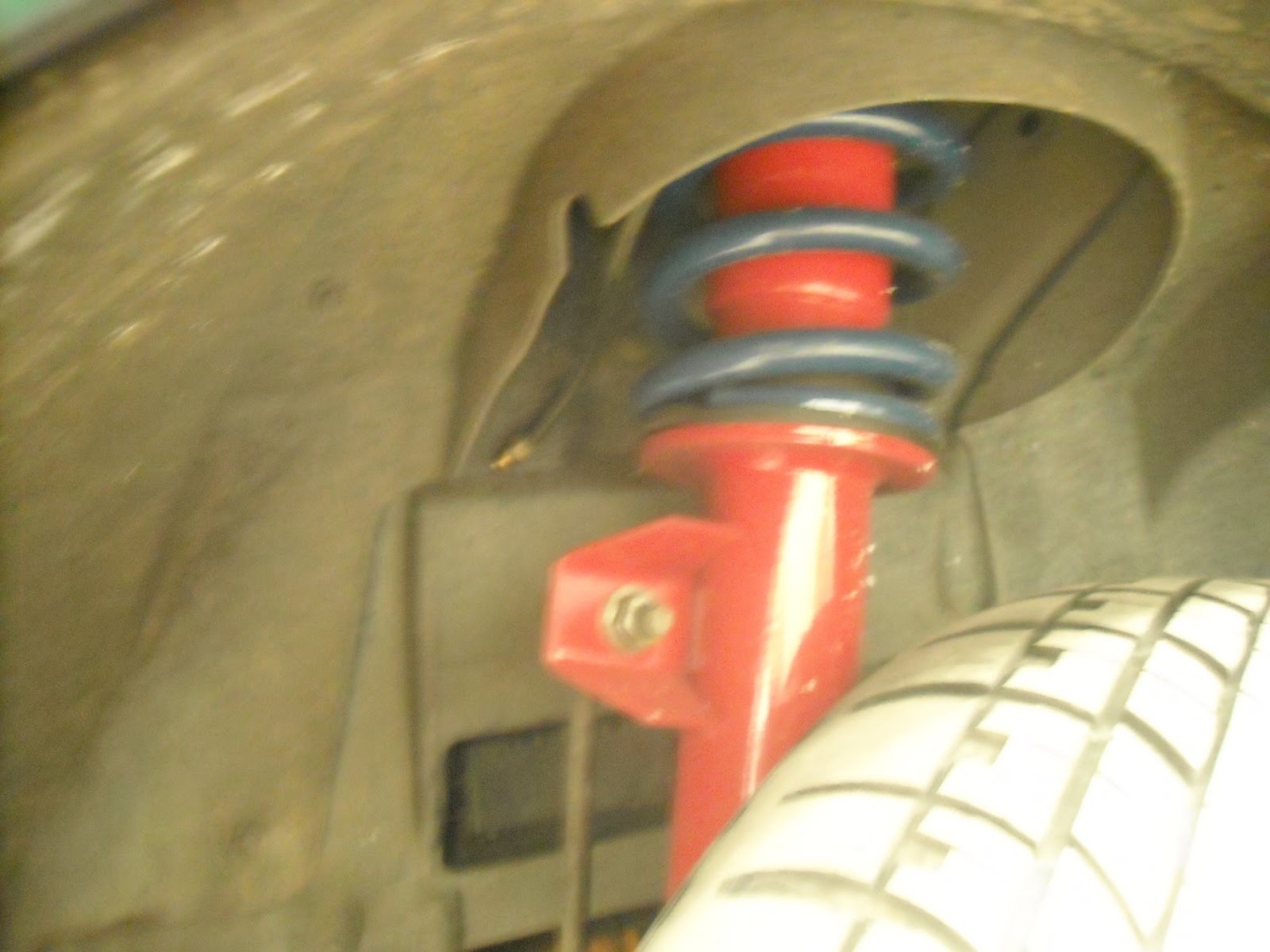 Duffy's Garage 2003 Range Rover HSE Suspension Conversion