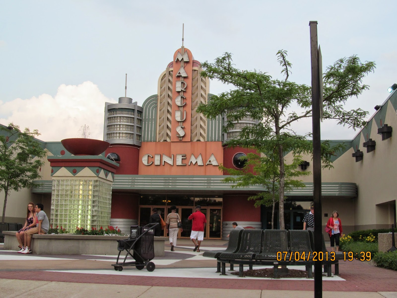 Trip to the Mall Gurnee Mills (Gurnee, IL)