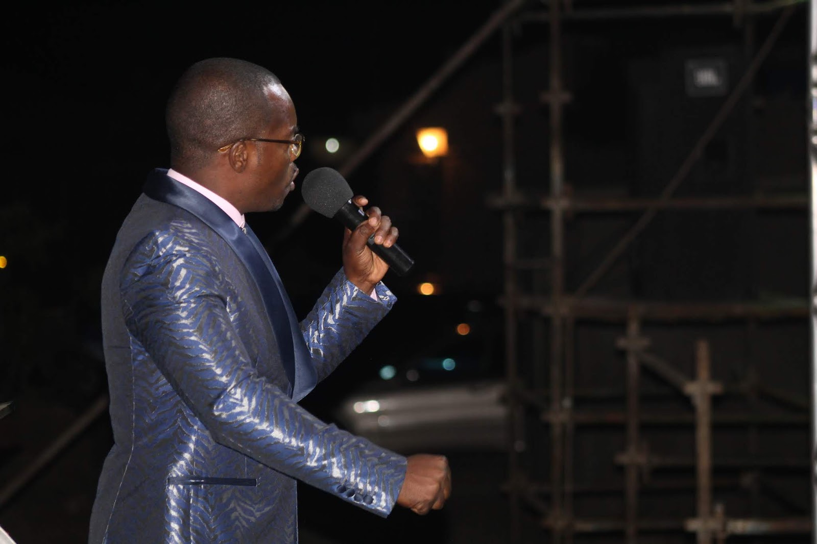 Apostle Shiloh Masenyama Preaches At Tiyambuke Wednesday Night 2018 Apostle Shiloh Masenyama Preaches At Tiyambuke Wednesday Night 2018