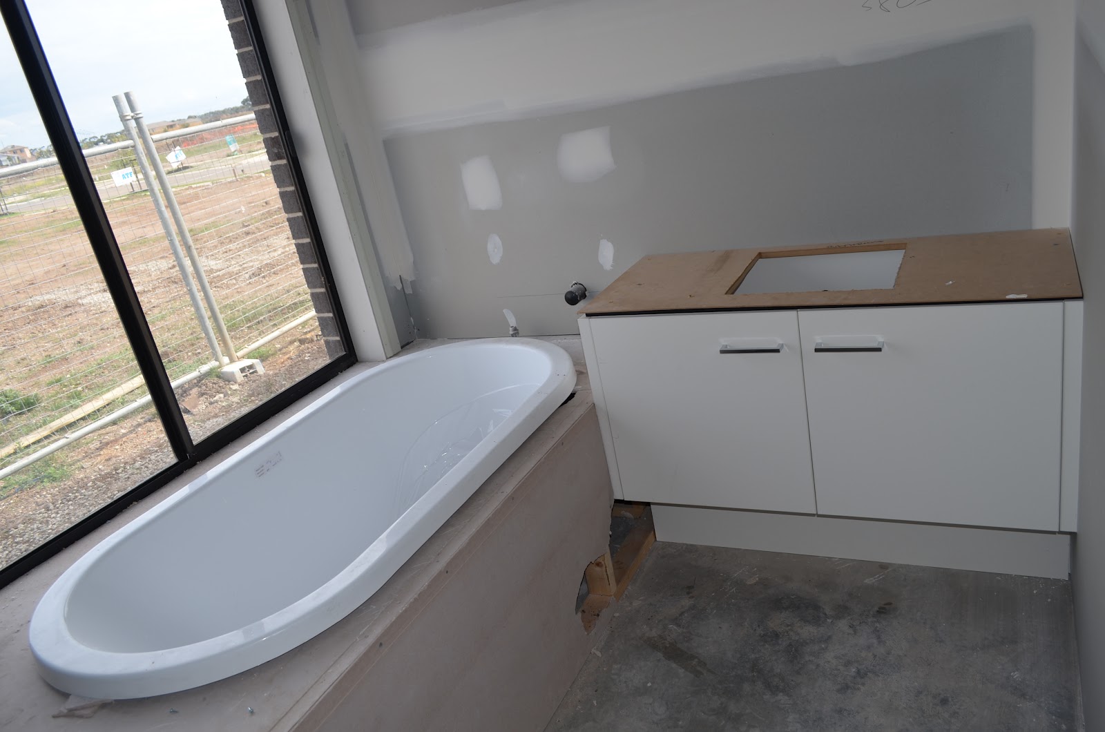 Leanne and Rups' First Build Week 18 Summary