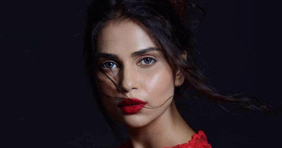 Lisha Sharma age, wiki, images, hardik pandya and ...