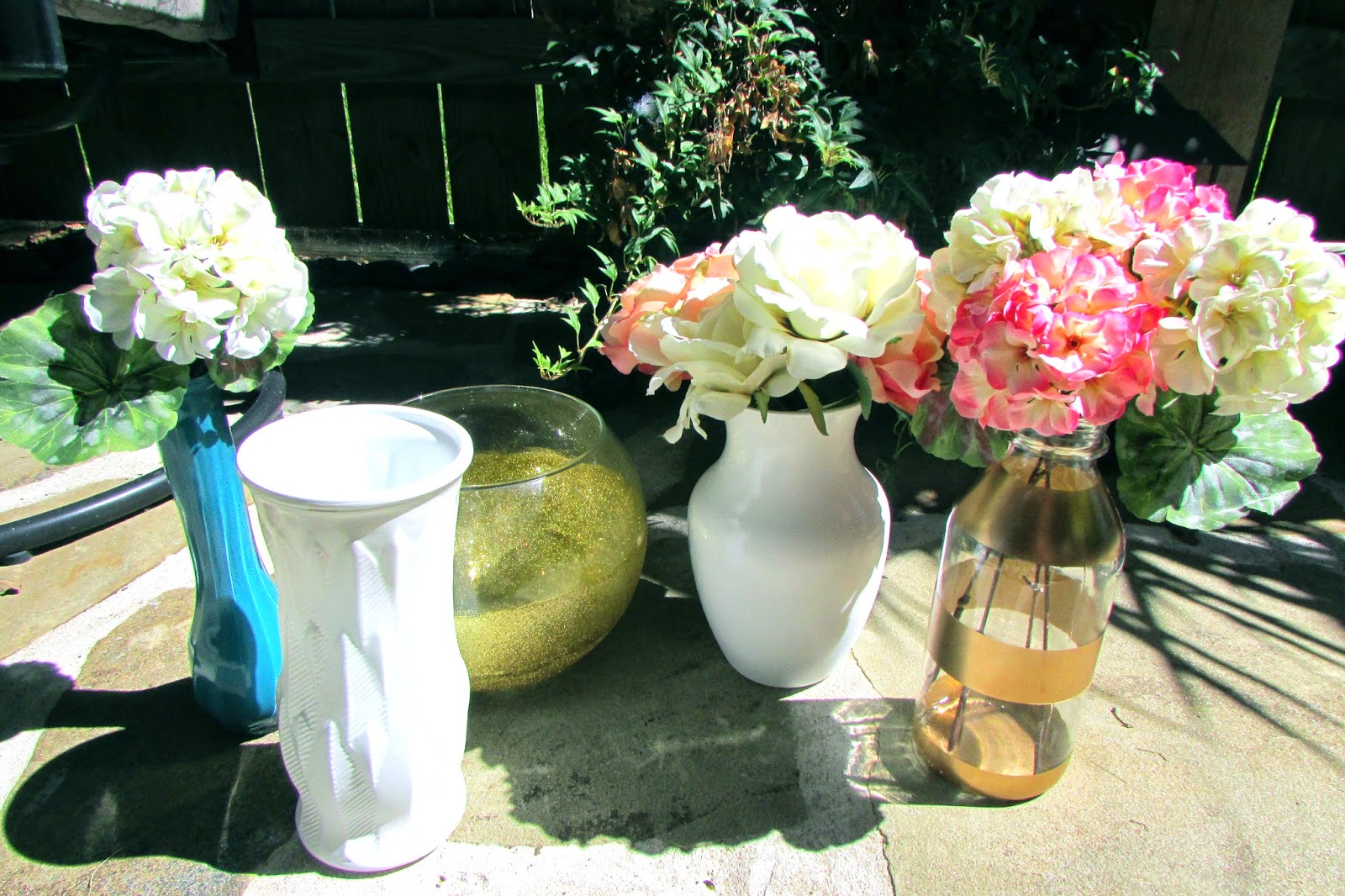 Erin Meier DIY Transforming Garage Sale Vases!
