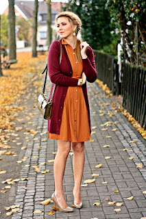 http://3.bp.blogspot.com/-H-9zHqQy7eo/UJDzXEcXImI/AAAAAAAAREA/fhBgODA1m0c/s1600/orange+and+burgundy+outfit.JPG