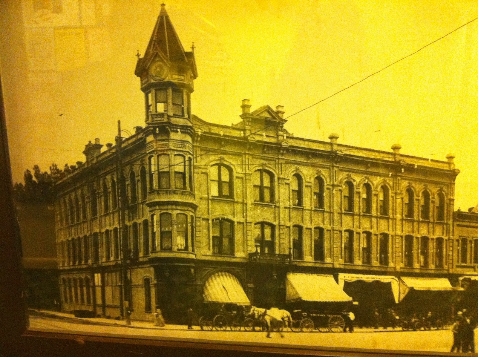 Heroes, Heroines, and History Baker City, Oregon...Where History Comes