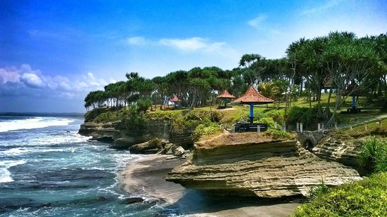 Pantai Batu Hiu Pangandaran Pantai Batu Hiu Pangandaran