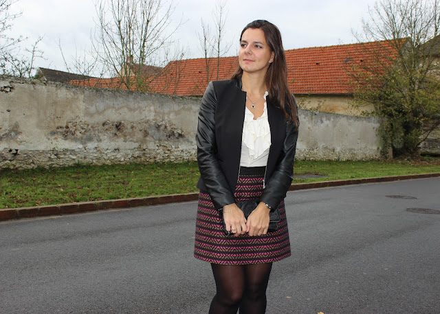 jupe comptoir des cotonniers, pochette jonak, veste bi matière naf naf