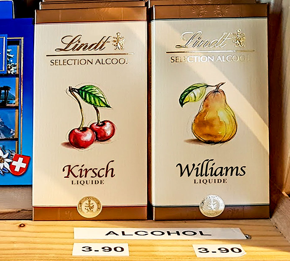 Salmorrejo Lindt y sus chocolates con licor de pera y cereza