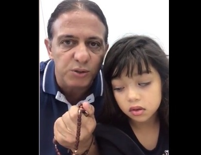 Resultado de imagem para prefeito fabio gentil com garota nathalia