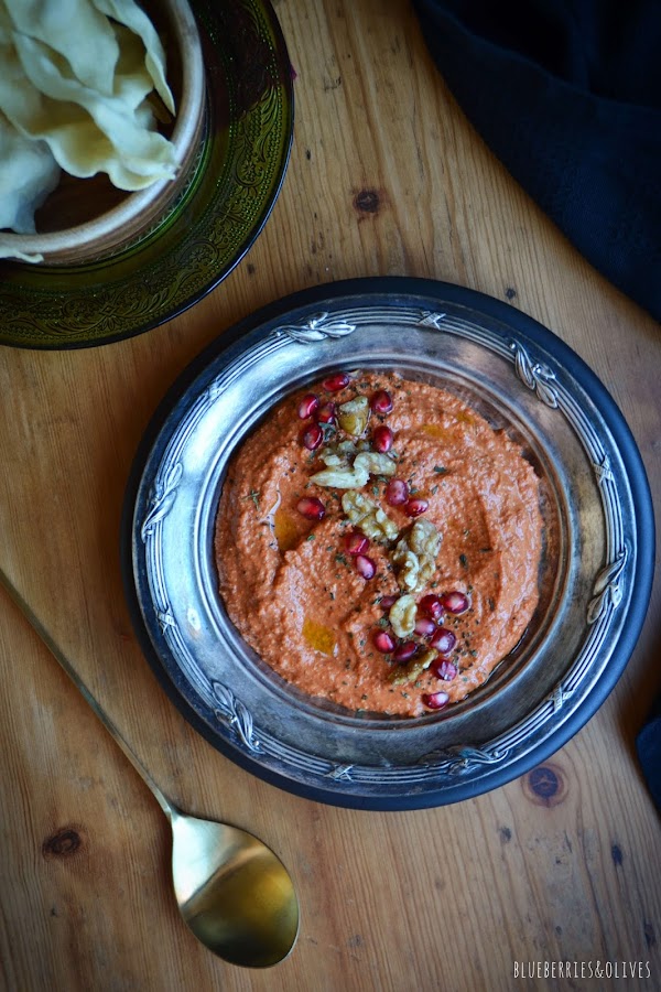 MUHAMMARA, SALSA SIRIA DE PIMIENTOS Y NUECES