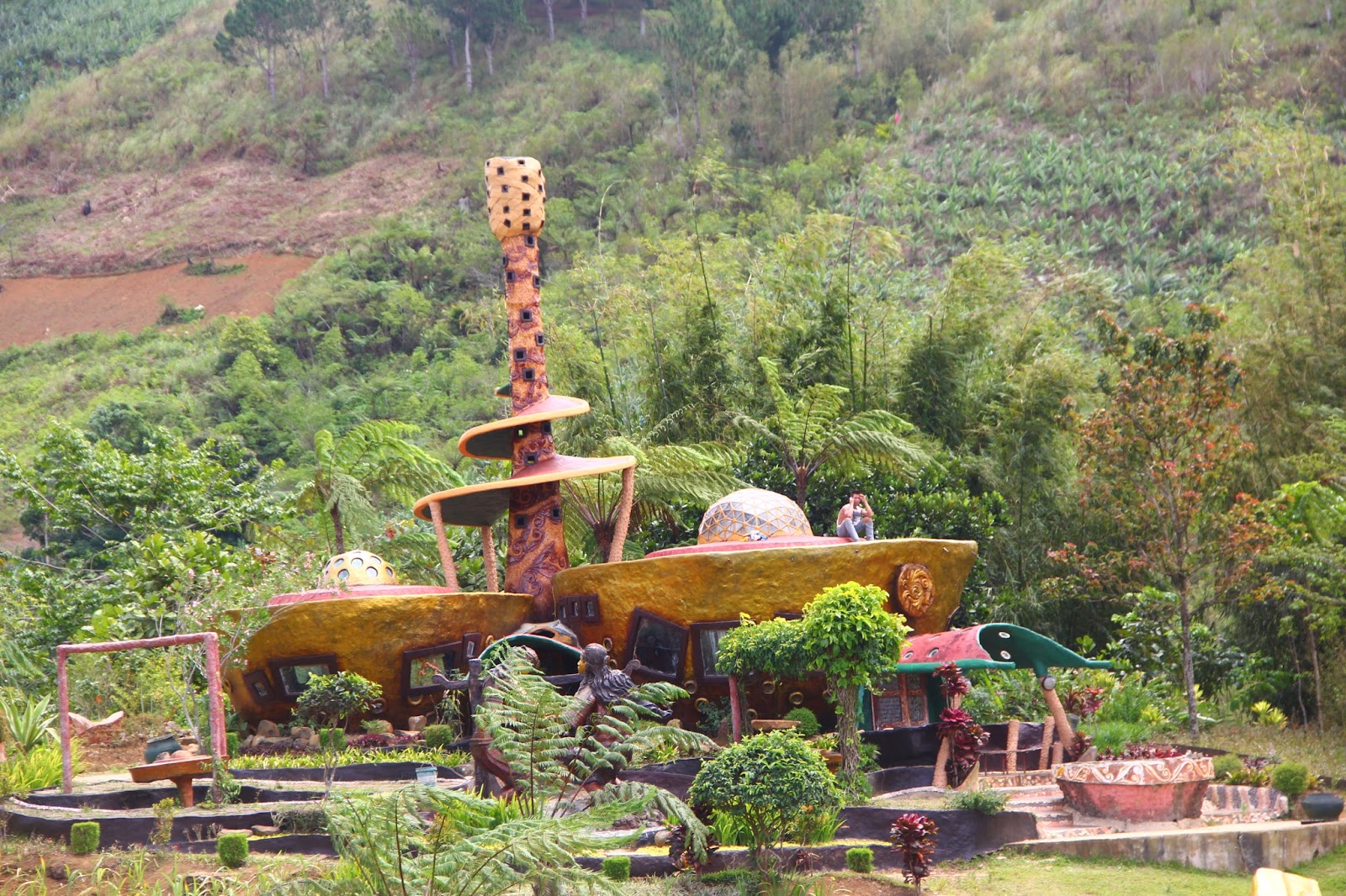 Davao del Sur Kublai's Art Garden
