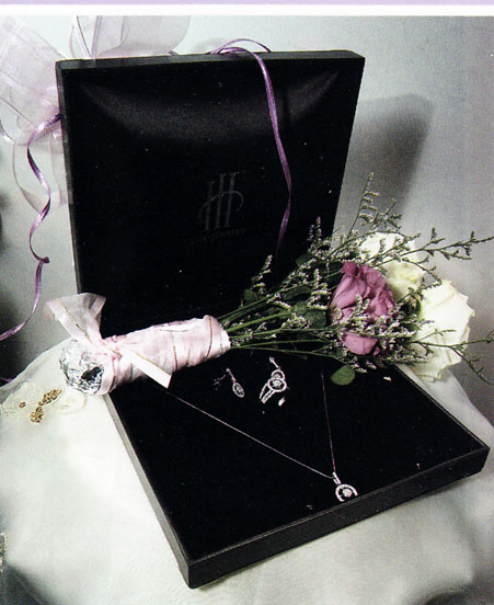 Cik Amina Jannah: Hantaran Mahal Status Pengantin??